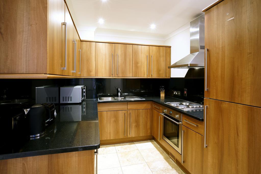 Queensgate Court Лондон Экстерьер фото